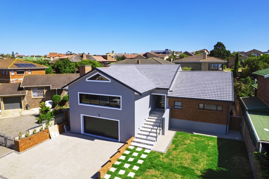 3 Bedroom Property for Sale in Wavecrest Eastern Cape